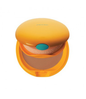 Fond de teint Compact Bronzant SPF6  de Shiseido