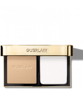 Parure Gold Skin Control Fond de Teint Compact Haute Perfection & Matité